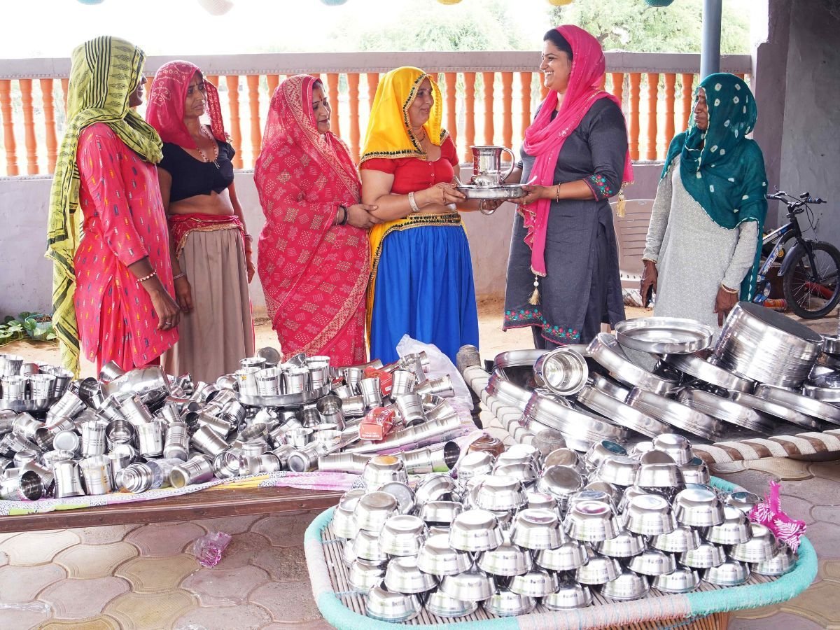 Bartan Bank Utensils